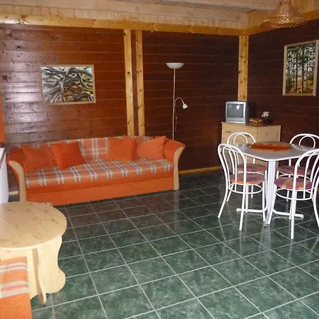 Apartment Rigofeszek Vendeghaz *